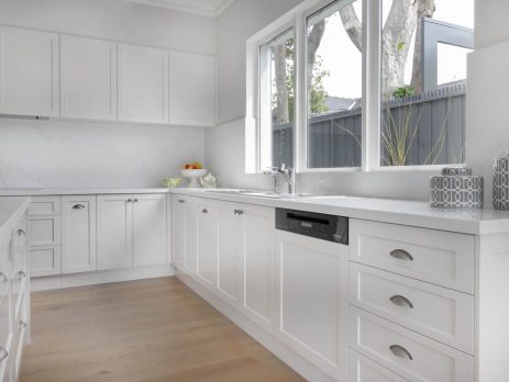 Kitchen Cabinets - H&H Cabinets